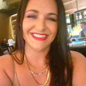 Meet your Posher, Briana